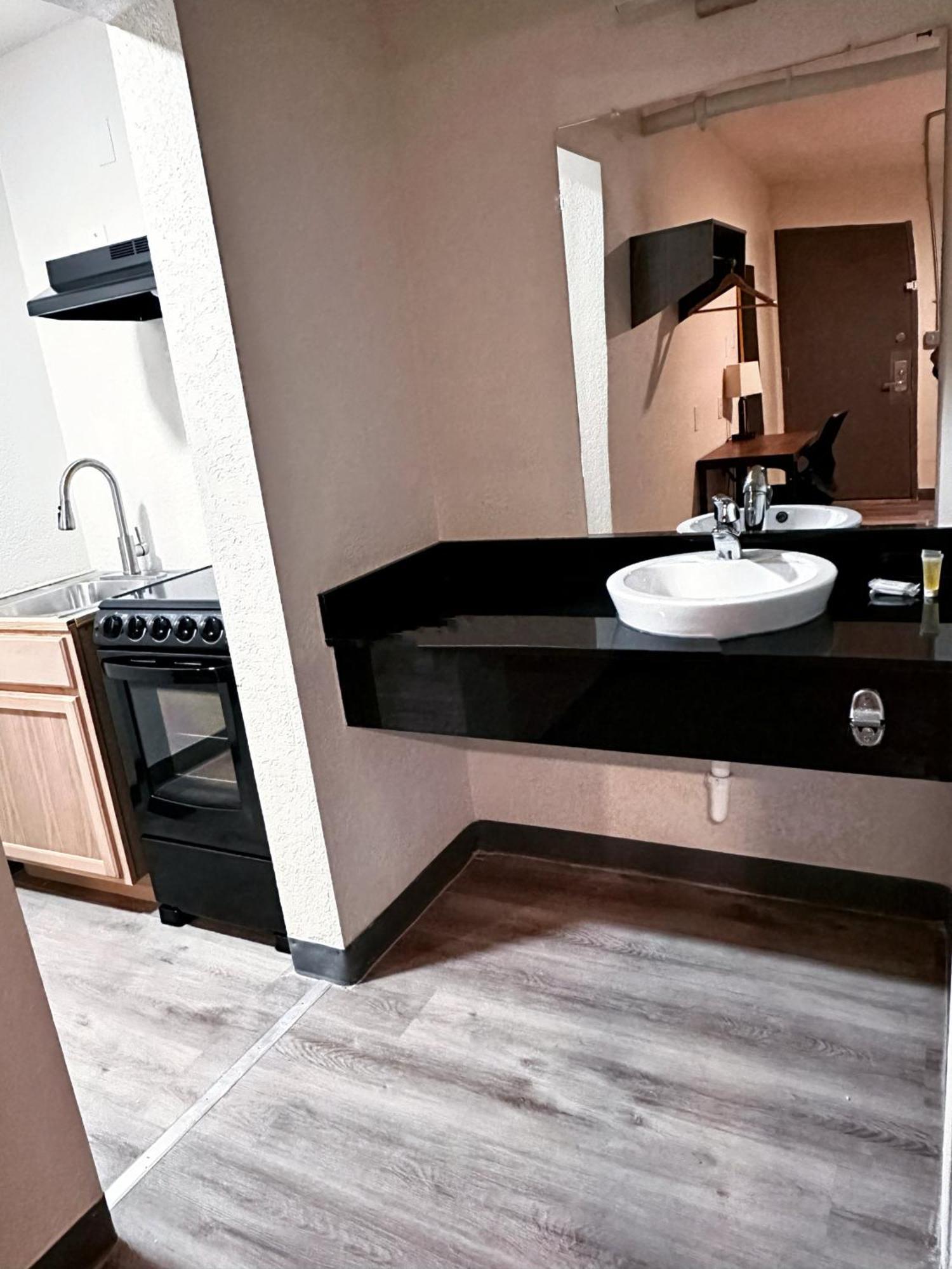 Studio City Suites, A Travelodge By Wyndham Texarkana Luaran gambar